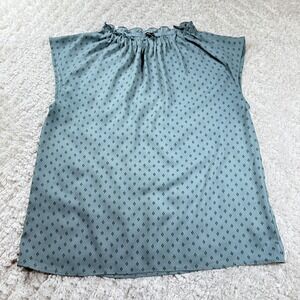 Ann Taylor Factory Blouse Womens M Sage Green Ruffle Sleeveless Shell Casual